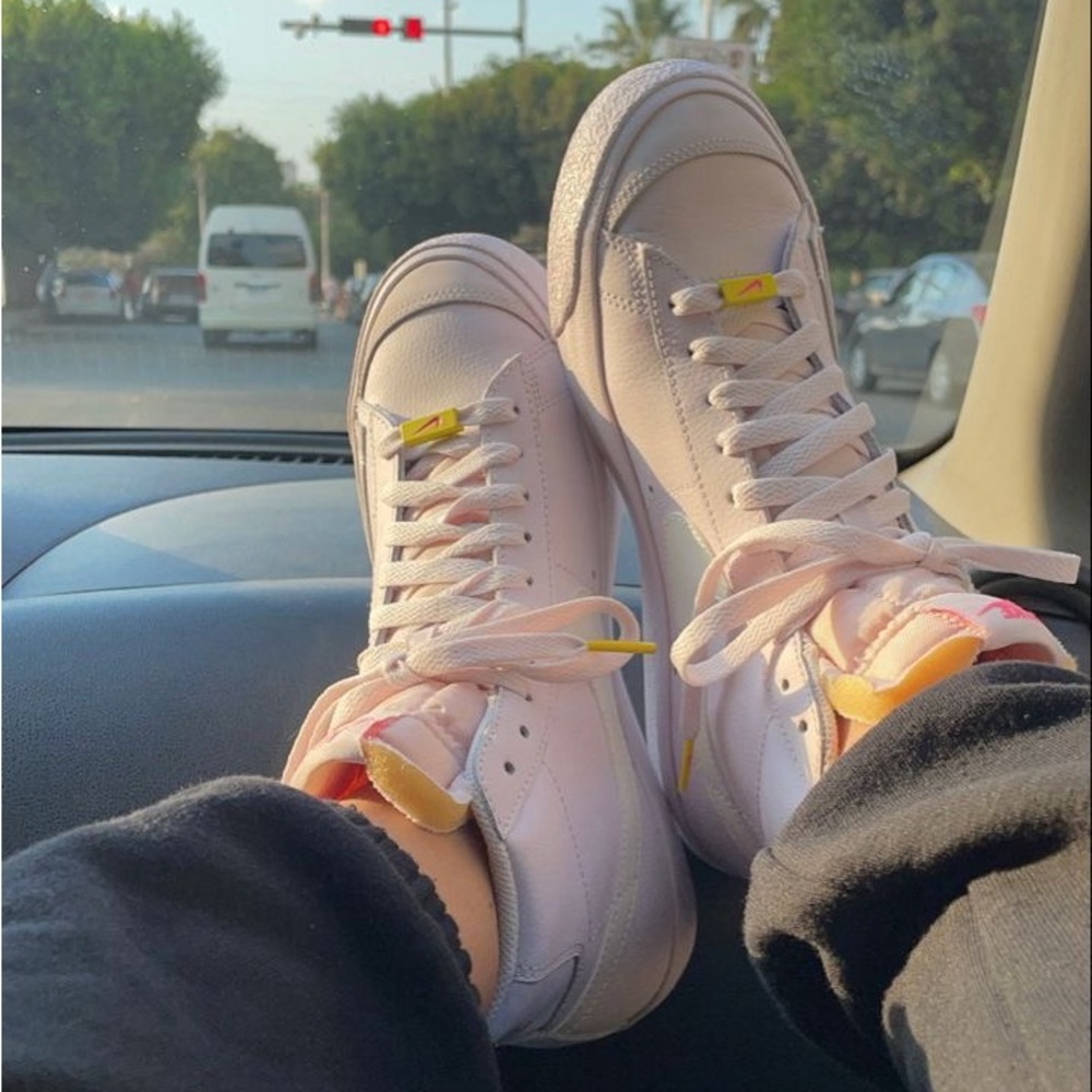 Nike Blazers Mid 77 - Digital Pink